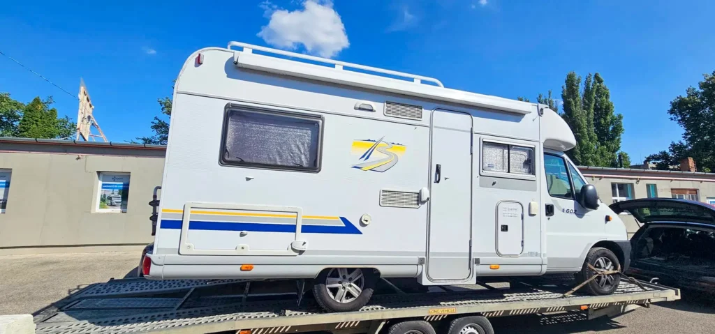 lakokocsi-szallitas-pest-megye